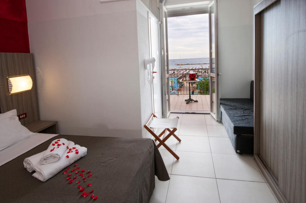 Hotel Garden Cattolica Bilik gambar